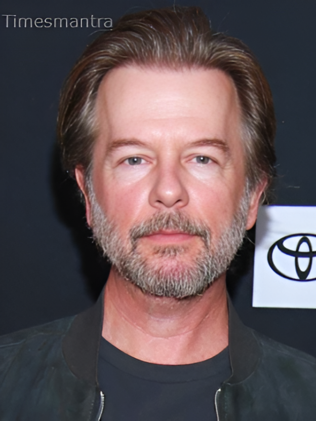 Tim Robinson’s The Chair Company Buzz Grows Online